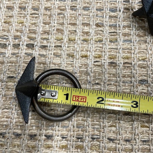 Set of 6 Rustic Metal Hand Forged Stars Napkin Rings - Picture 7 of 10